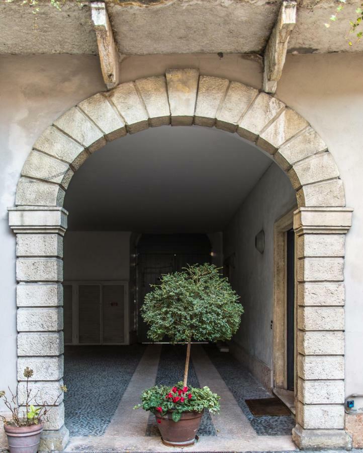 Antiche Colonne Suite Vérone Extérieur photo